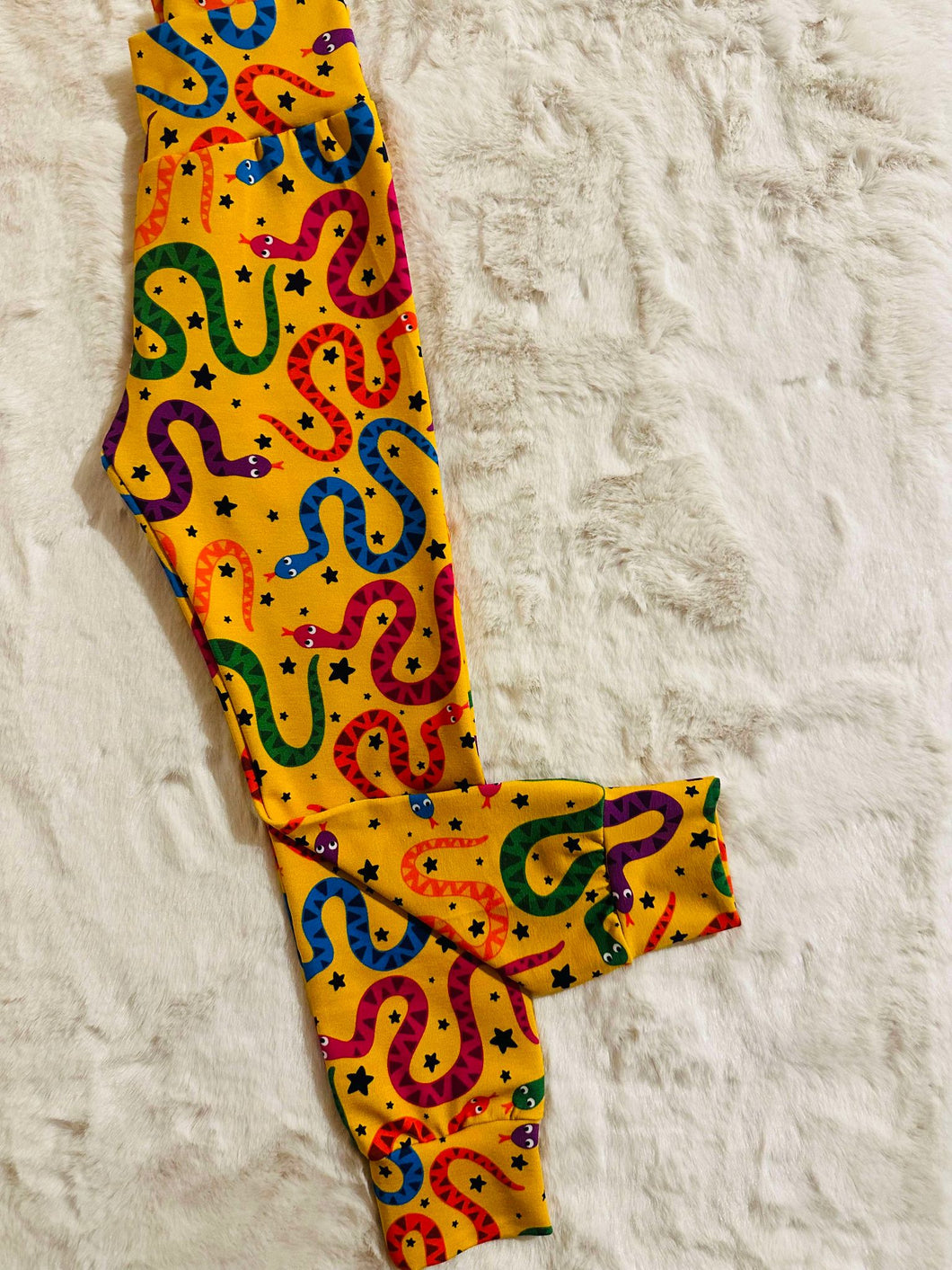 READY made snakes leggings 3-4 years